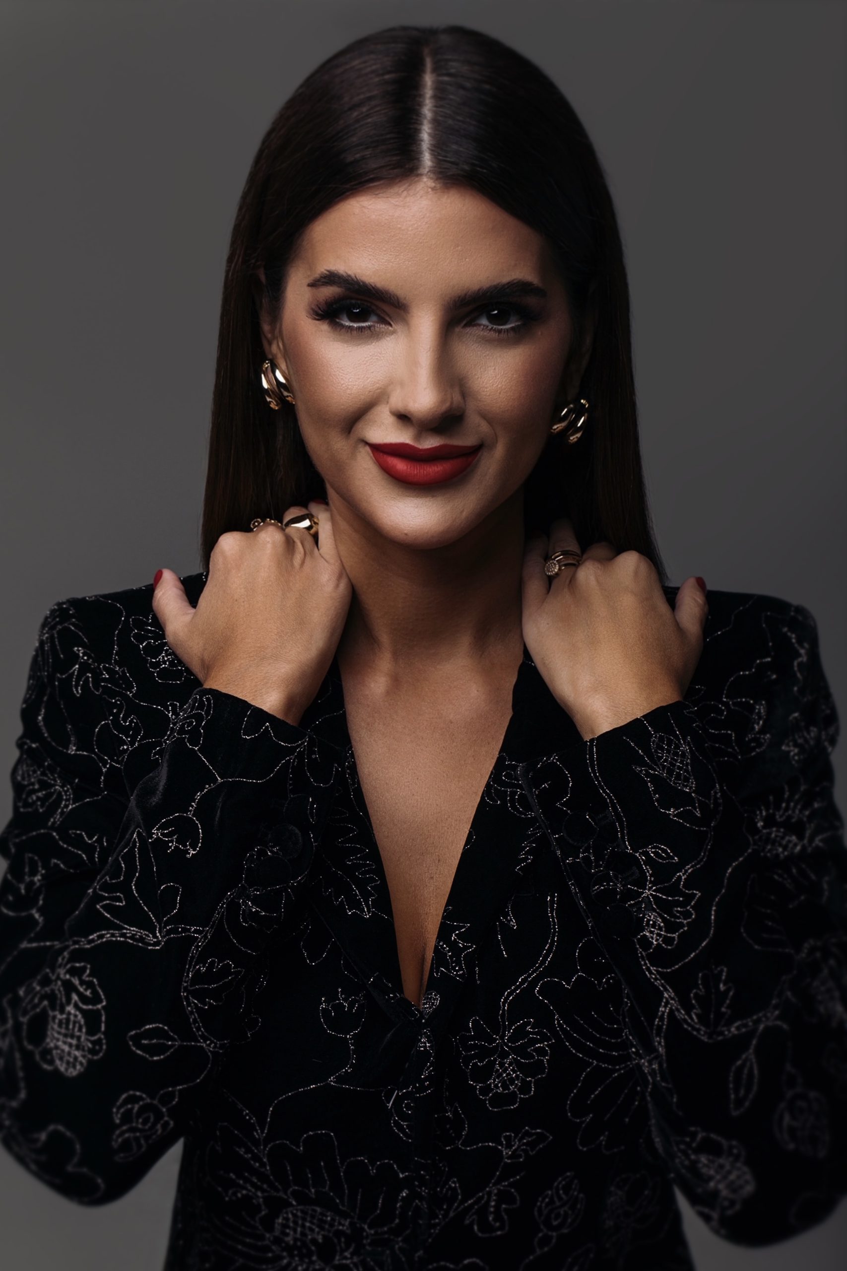 retrato-feminino-Ana-Lisboa-estilo-clássico-estudio